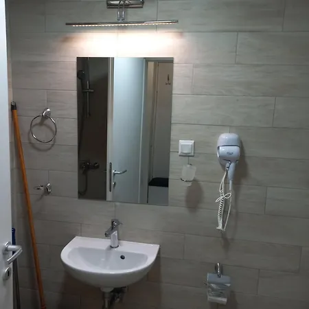 Апартаменты Park Modern With Parking