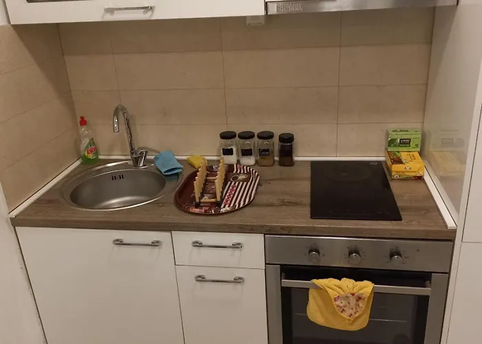 Апартаменты Park Modern With Parking *