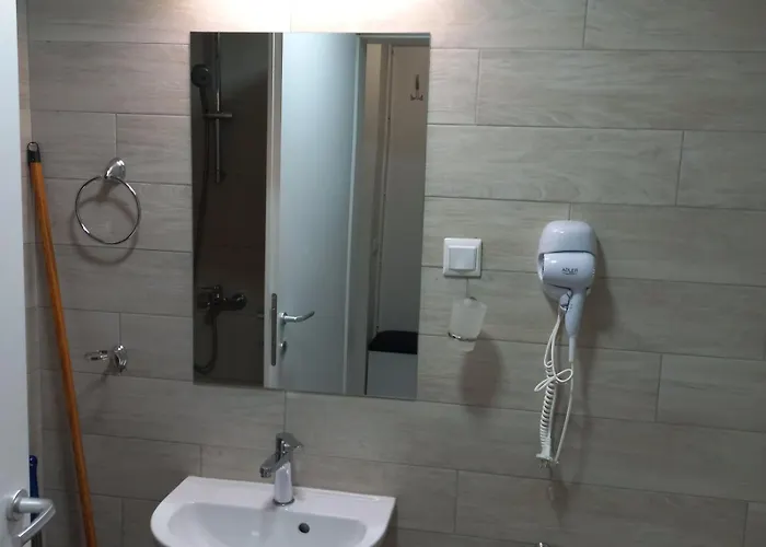 Апартаменты Park Modern With Parking