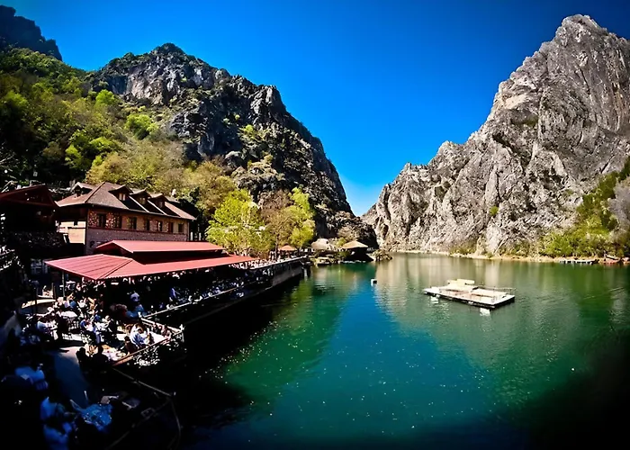 Апартаменты Park Modern With Parking